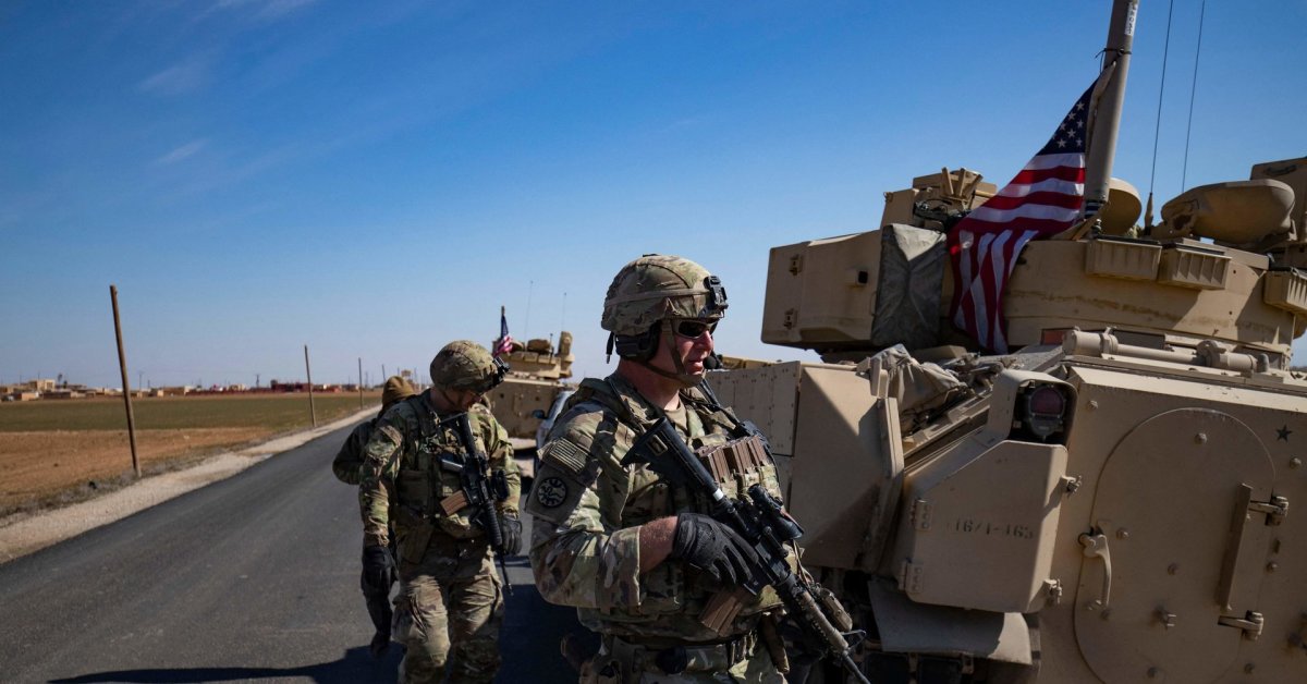 Putinas derasi su Sirija, bet Trumpas – jį pralenkė: nusprendė dislokuoti savo karius