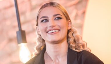 Plinta išskirtinė Jessicos Shy nuotrauka: „Už tai visų pavidalų tamsa ją tarkuos, grasins“ | Vardai