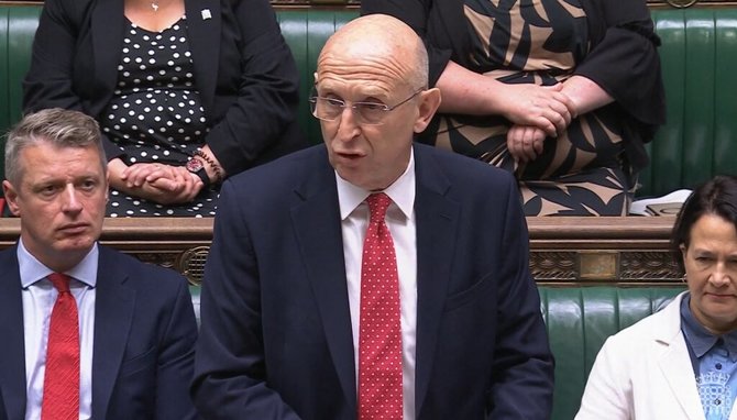 JK gynybos sekretorius Johnas Healey / - / AFP