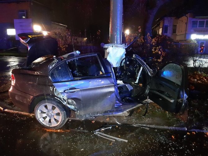 Kauno apskrities policijos nuotr./Kas liko iš BMW