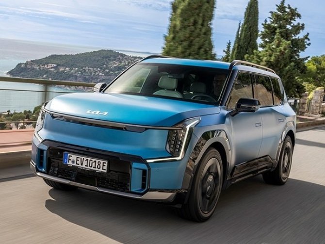 KIA EV9