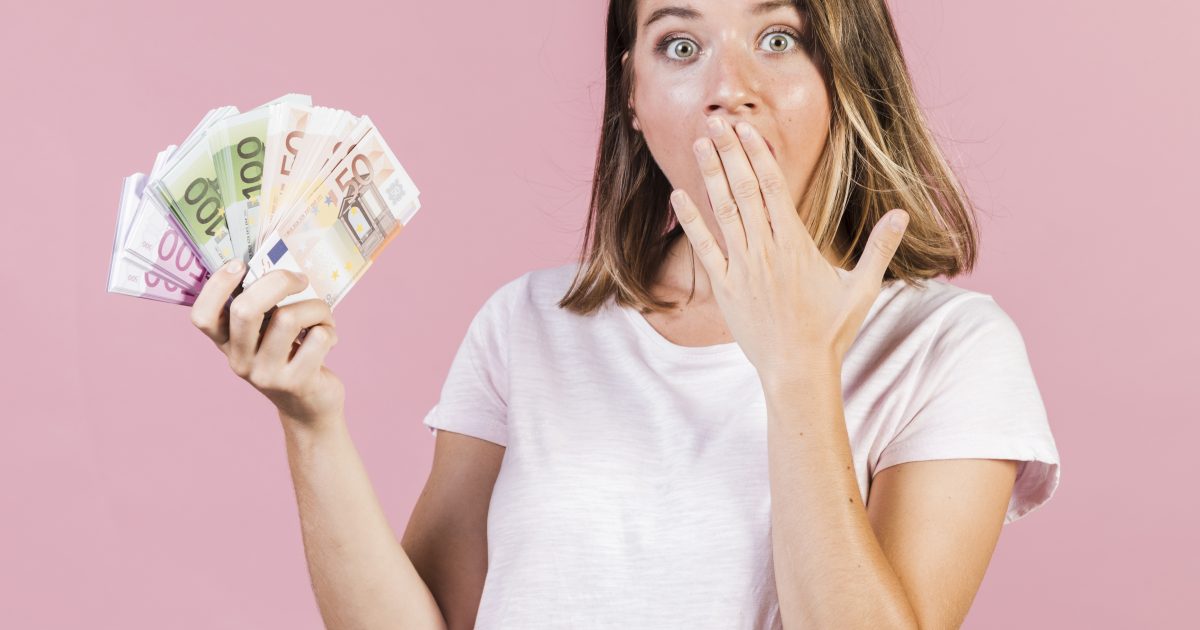 Pamirškite apie grynuosius pinigus: šalyje neliks bankomatų, pasižymėkite šią datą, ji pakeis viską