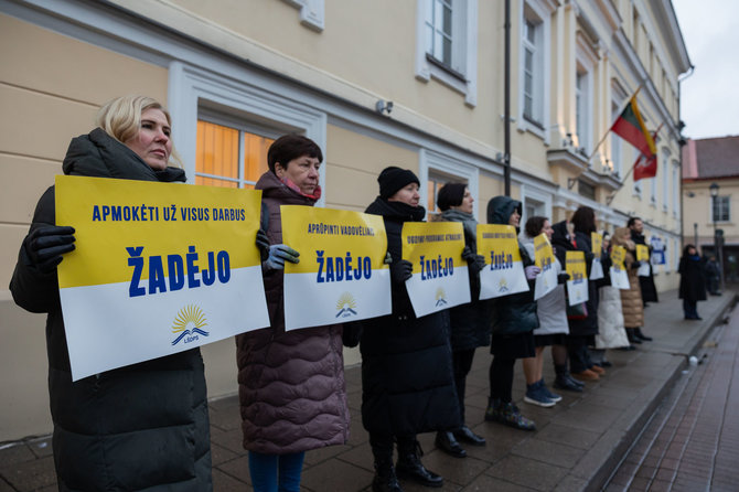 Patricija Adamovič / BNS/Mitingas prie Švietimo, mokslo ir sporto ministerijos