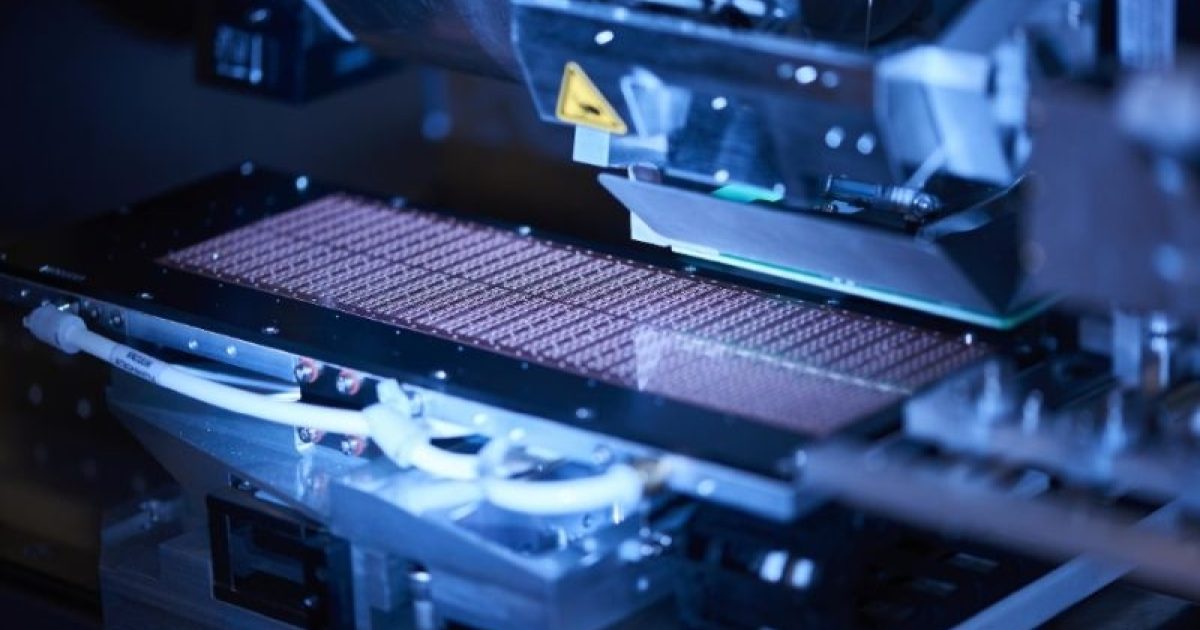 Kinijos smūgis Nyderlandams ir automobilių pramonei, kodėl „Nexperia“ sukėlė pasaulinę krizę?