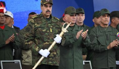 Tęsiantis JAV ir Venesuelos ginčui, Pentagono vadovas lankysis Dominikos Respublikoje