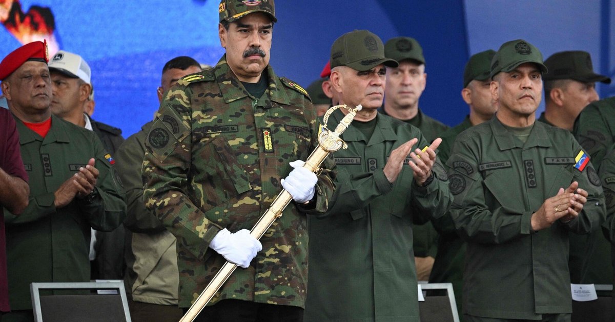 Tęsiantis JAV ir Venesuelos ginčui, Pentagono vadovas lankysis Dominikos Respublikoje