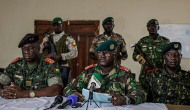 Bisau Gvinėjos karininkai skelbia perėmę šalies kontrolę