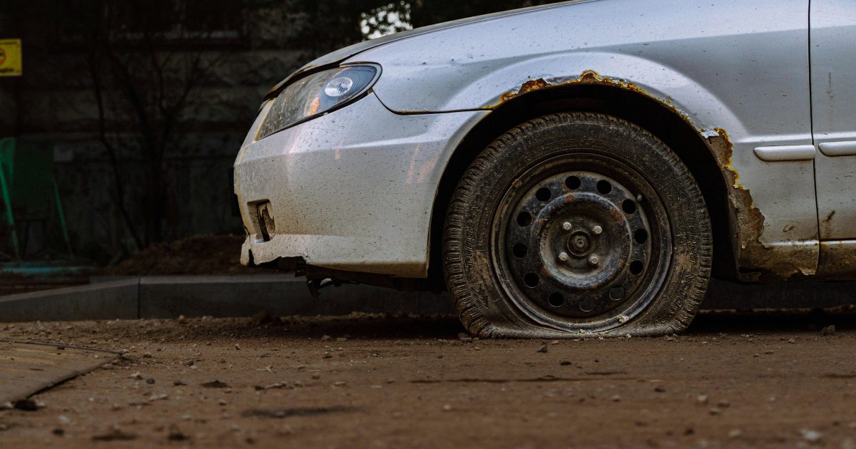 Naujas tyrimas atskleidė nemalonią tiesą: šie automobiliai tiesiog pasmerkti surūdyti, pasitikrinkite