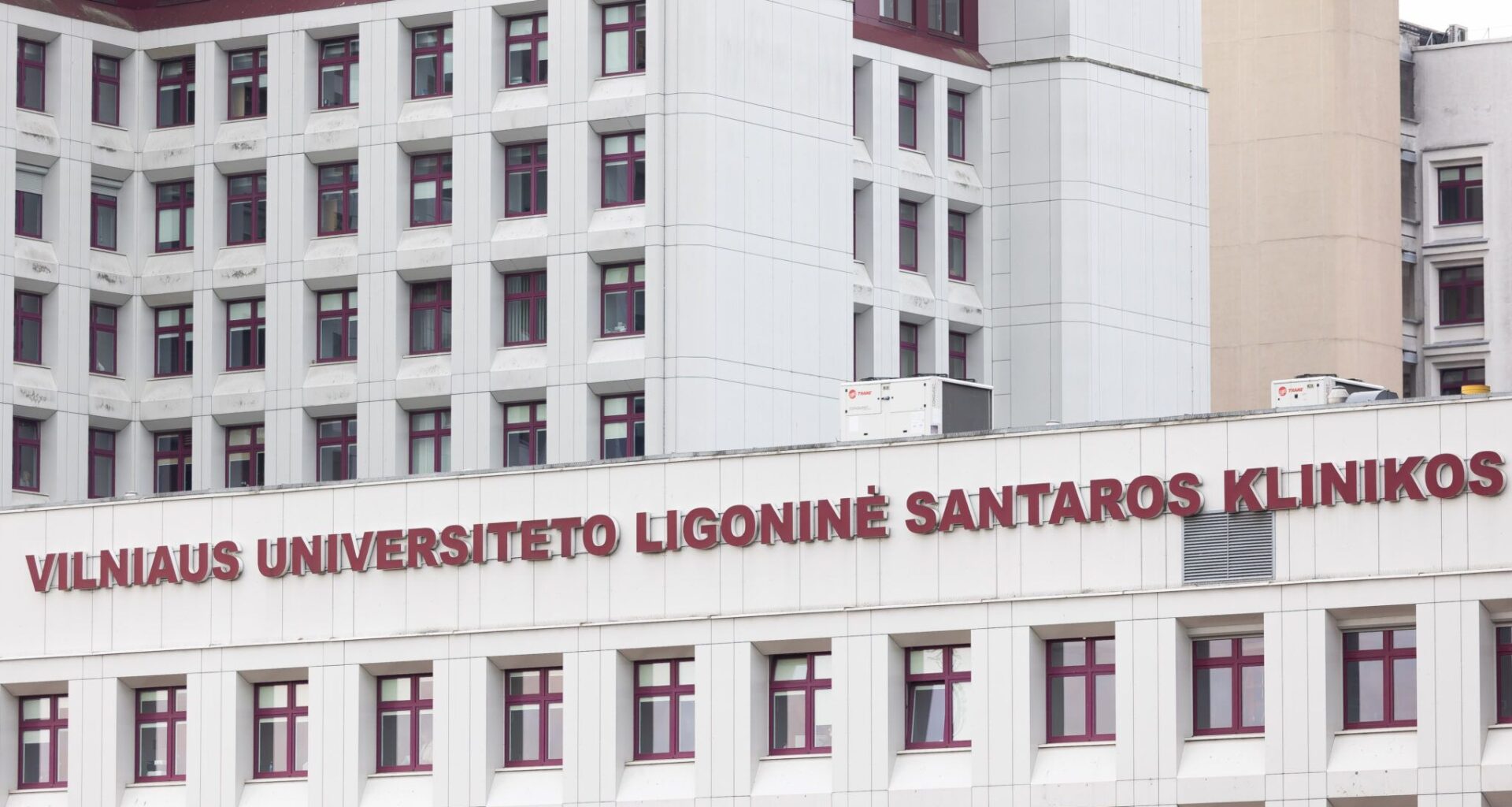 Iš Santaros klinikų išeina 6 neurochirurgai