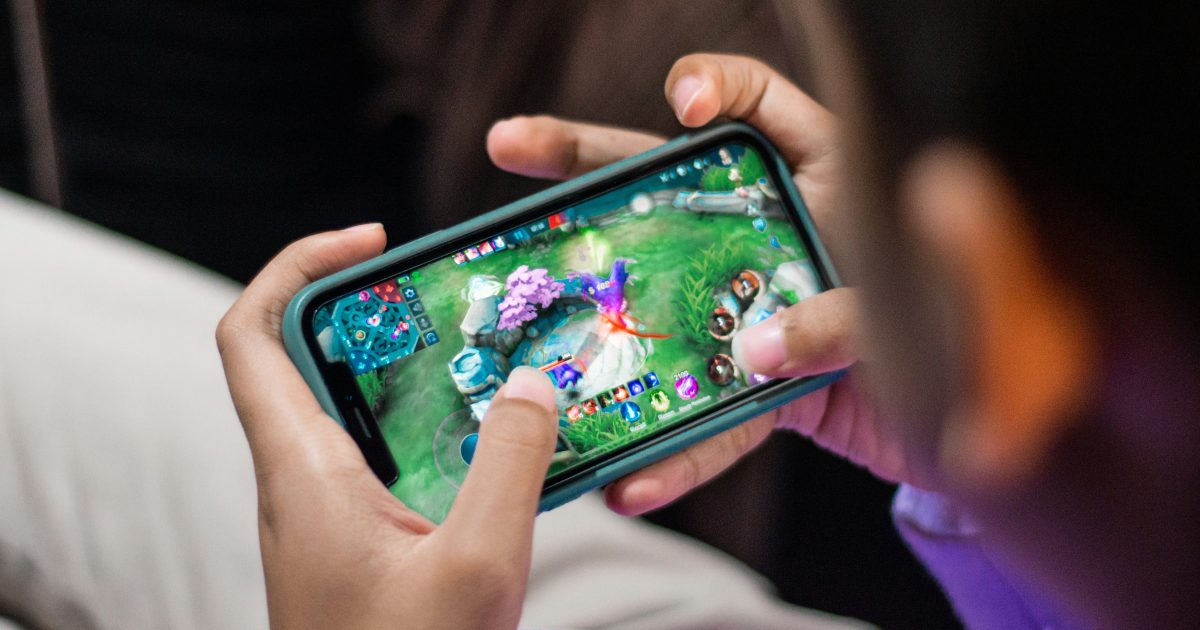 Milijonines sumas uždirba iš nieko: mažos žaidimų studijos talžo net ir milijardines korporacijas