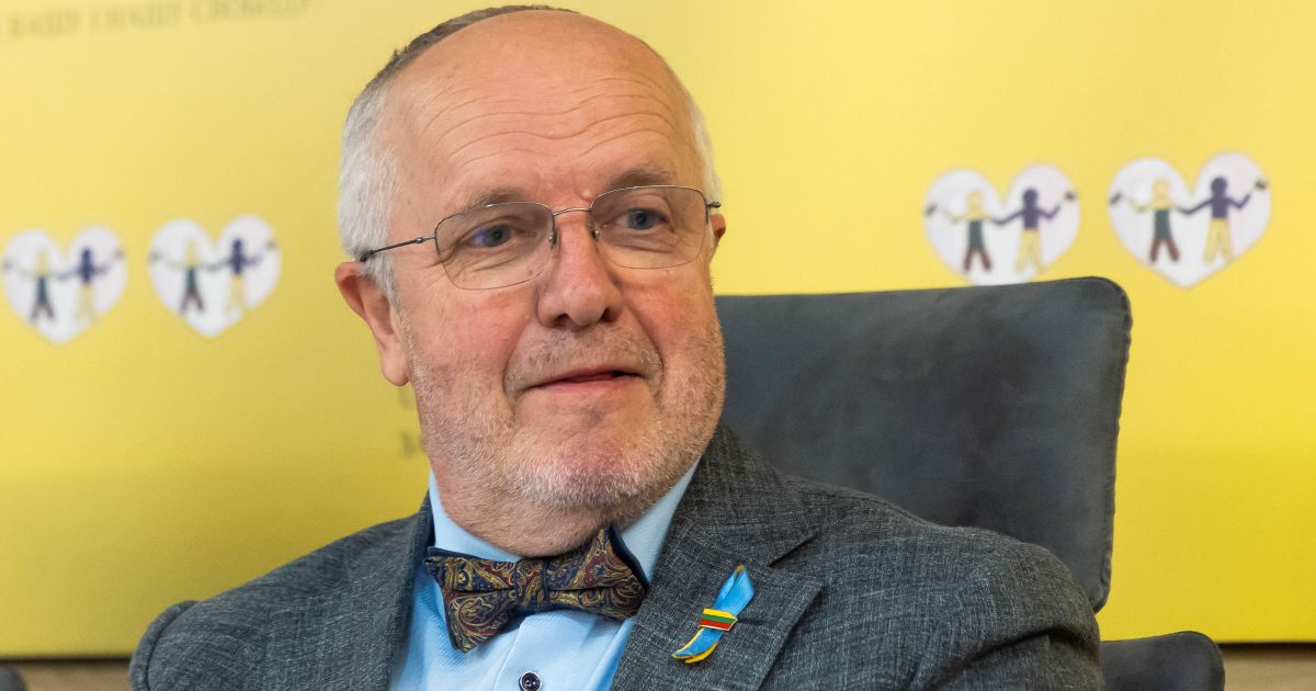 Olekas apie Žemaitaičio pokalbį su Szijjartu: tokie susitikimai nėra uždrausti - Respublika.lt