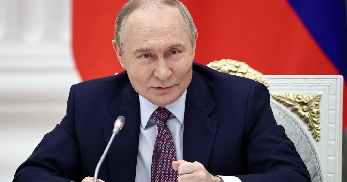 Putinas: Rusija nutrauks karo veiksmus Ukrainai pasitraukus iš teritorijų, į kurias Maskva reiškia pretenzijas. - Respublika.lt