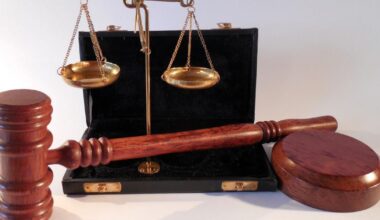 Teismo sūpynės: buvusį teisėją nuteisė iš antro karto - Respublika.lt