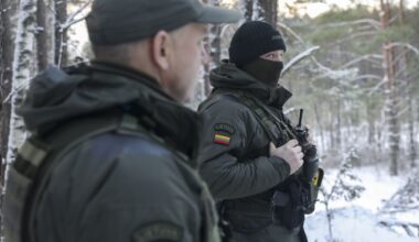 Neteisėti migrantai grasina ne tik akmenimis - Respublika.lt