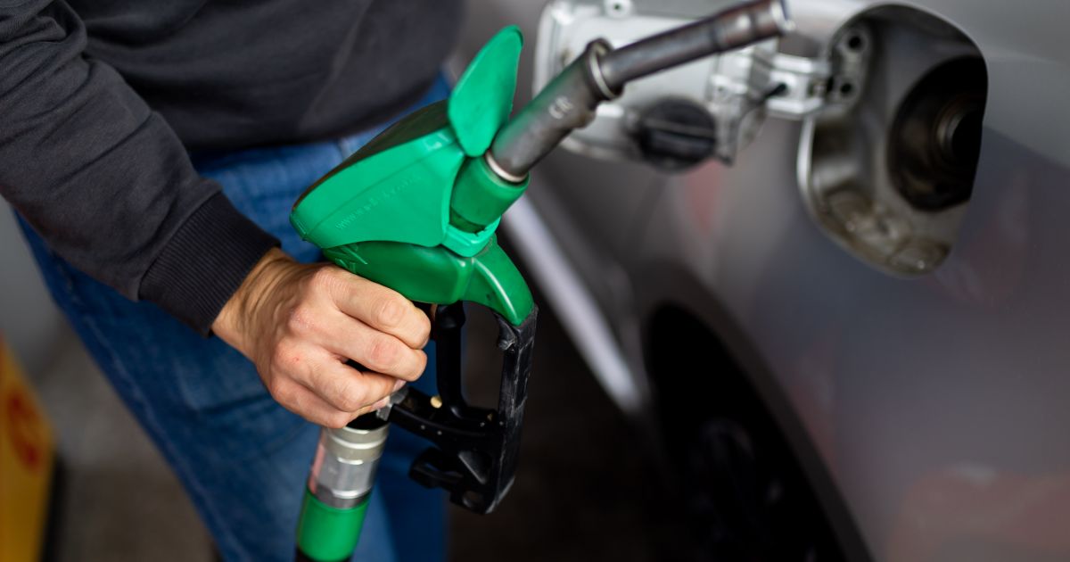 Pastarąją savaitę atpigo gamtinės dujos, nafta ir benzinas - Respublika.lt