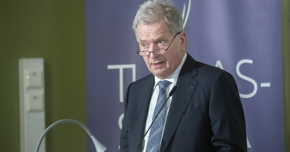 Buvęs Suomijos prezidentas Niinistö: europiečiai turėtų kalbėti su Putinu - Respublika.lt