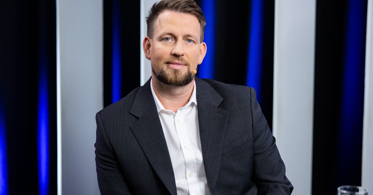 Puchovičius teigia, kad „aušriečiai“ grįš prie derybų dėl politinių postų: yra daug opcijų - Respublika.lt