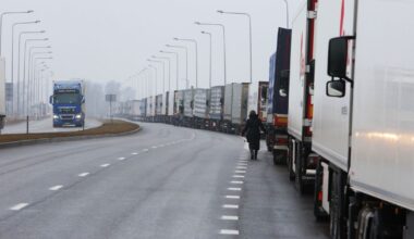 Vilkikai toliau lieka įkalinti: sklando gandai apie Baltarusijos planus juos konfiskuoti - Respublika.lt