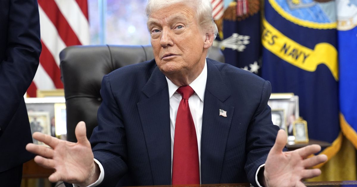 „Ar tu kvaila?": Trumpas įžeidė dar vieną žurnalistę - Respublika.lt