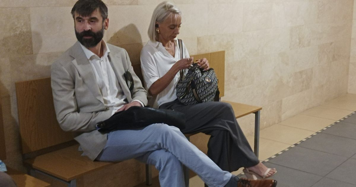 Teismas: Vilčinskai pagrįstai atleisti nuo baudžiamosios atsakomybės dėl vaikų pagrobimo - Respublika.lt