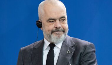 Albanijos premjeras: Rusija nepuls jokios kitos Europos šalies - Respublika.lt