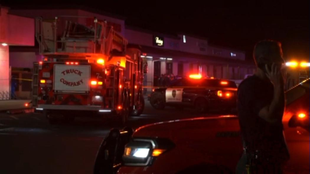 Ginkluoti užpuolikai Kalifornijoje nušovė keturis ir sužeidė dar 10 žmonių - Respublika.lt