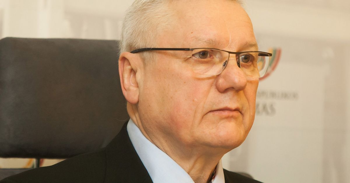 Vytautas BUDNIKAS: Dviveidė valstybė - Respublika.lt