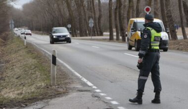 Policija skelbia: kokie reidai ir specialūs patikrinimai vairuotojų lauks lapkričio mėnesį - Respublika.lt