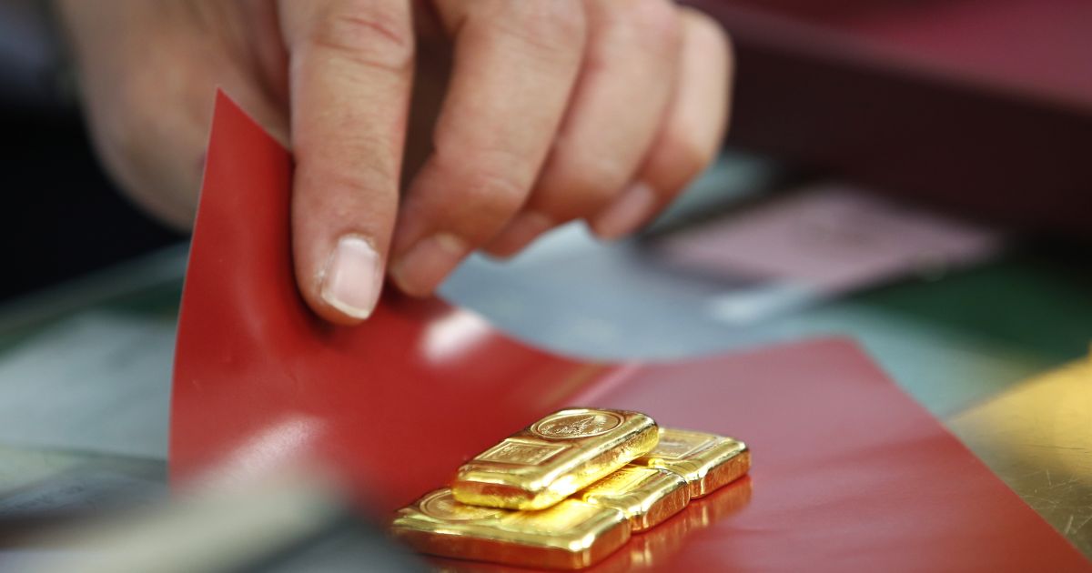 Atsargiai: gausu padirbto aukso - Respublika.lt