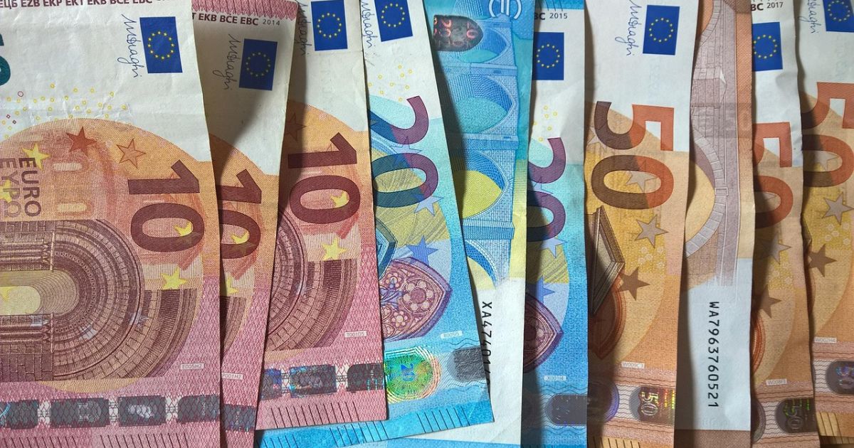 Grožio verslo šešėlis: „juodojoje“ buhalterijoje – arti milijono eurų - Respublika.lt