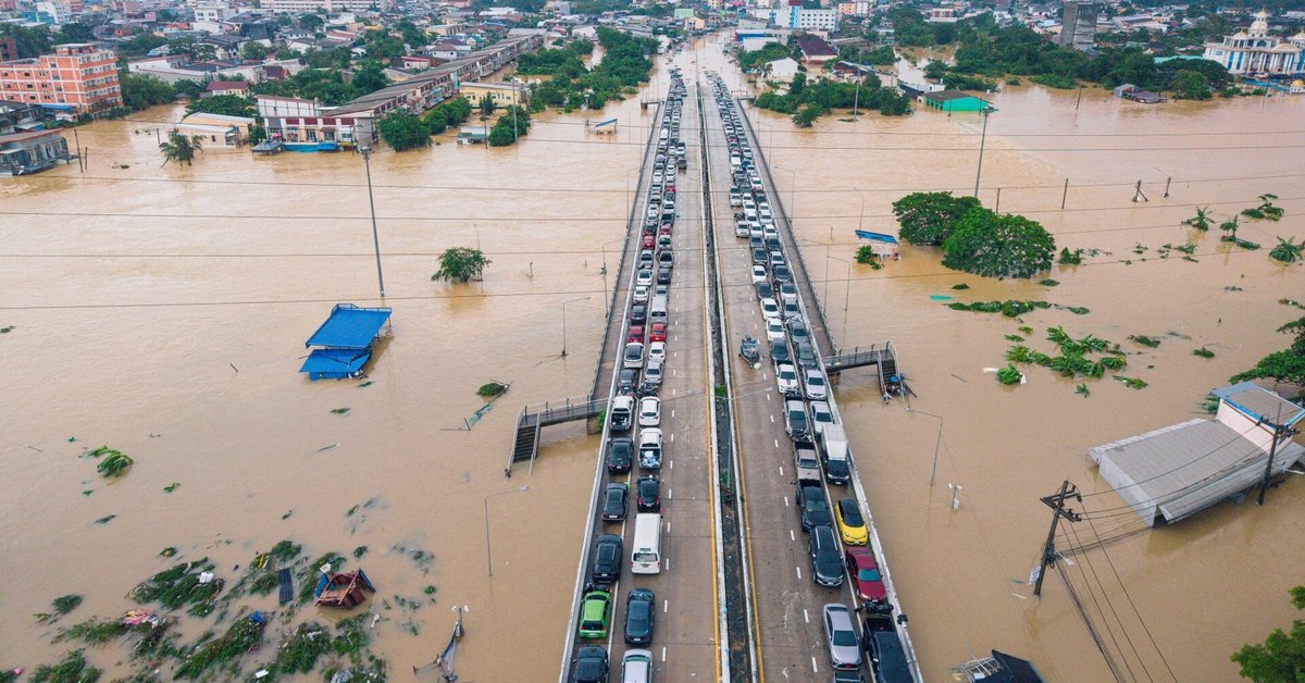 Potvynių Pietų Tailande aukų skaičius išaugo iki 33