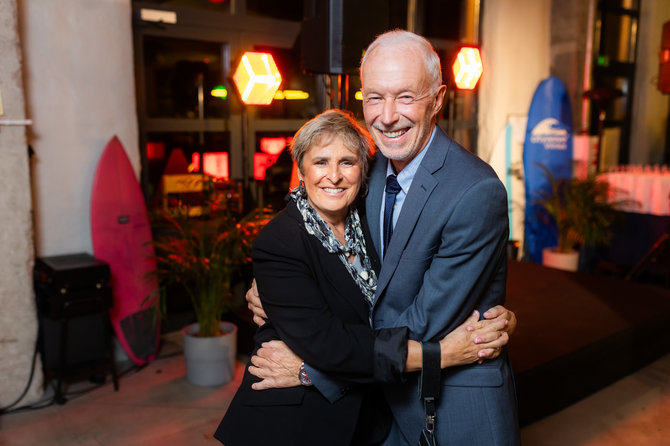 Mika photo nuotr./Rūta Vanagaitė ir nauja jos knyga