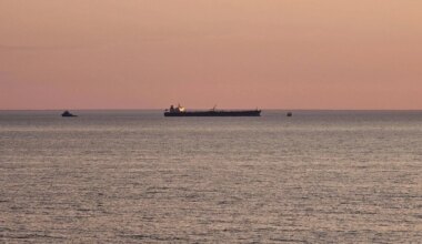 Mažėjantys Rusijos naftos srautai ir kainos kerta karo finansavimui