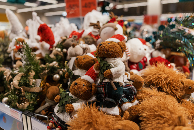 „Maxima“ nuotr./Šiemet „Maxima“ pirkėjams dovanoja daugiau laiko Kalėdoms: štai, kokius sprendimus siūlo šventiniam stalui, dekorui ir dovanoms