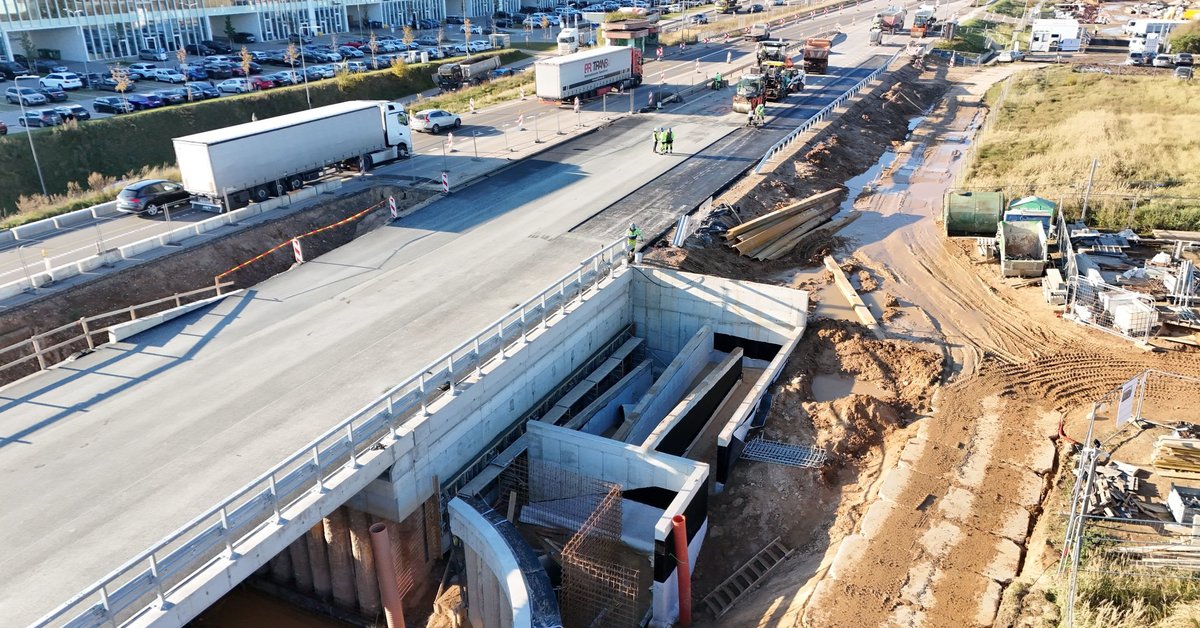 Tarandės tunelio statytojai parodė nematomą pusę | Verslas