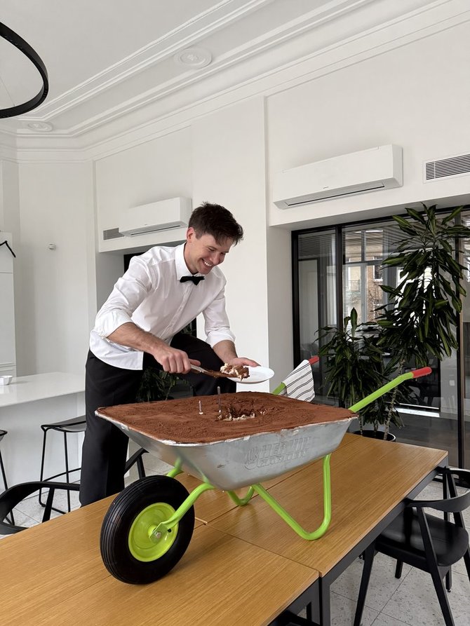 Tomo Jazdausko gimtadienio desertas /Asmeninio archyvo nuotr.