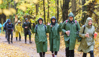 „TrenkTuras“ užbaigė sezoną Varėnoje – paskutinis žygis sutraukė tūkstančius žygeivių