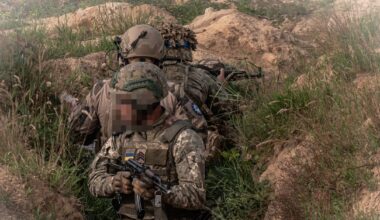 Mokymuose Lenkijoje dalyvavę Ukrainos kariai: mus moko iš Žalgirio mūšio laikų vadovėlių