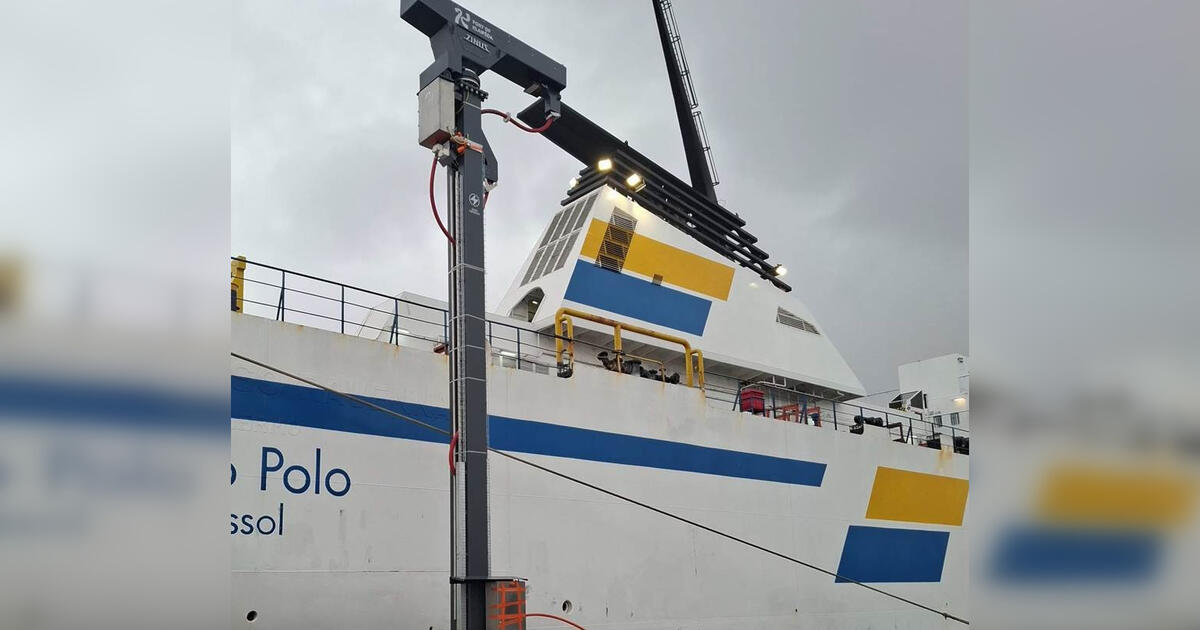 Jau netrukus uoste prišvartuoti tarptautiniai keltai galės išjungti variklius