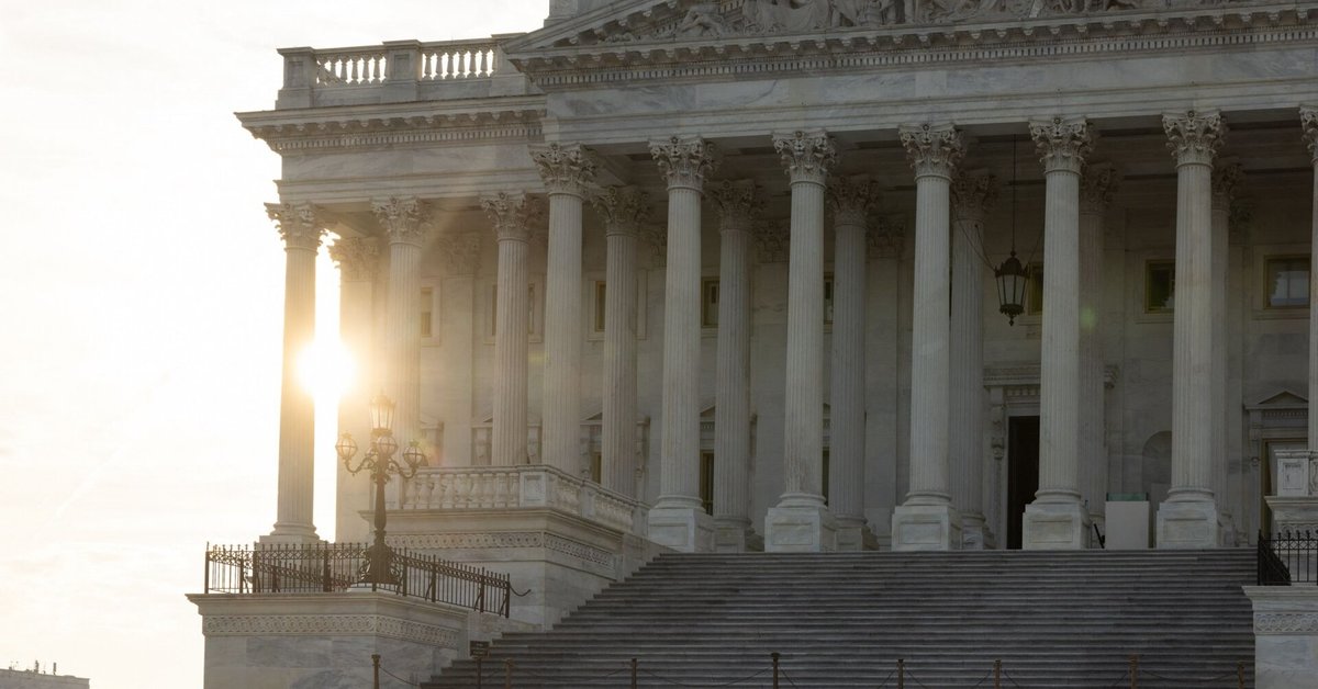 JAV senatoriai pasiekė susitarimą, galintį nutraukti rekordinį vyriausybės darbo nutraukimą - 15min.lt