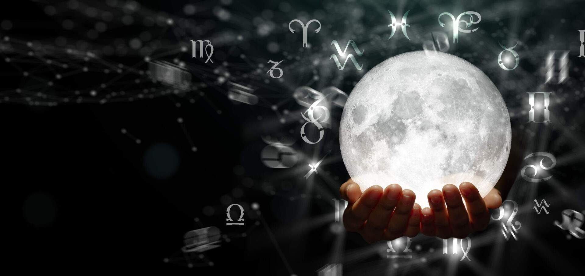 Antradienio horoskopas (lapkričio 4 d.): vienam Zodiako ženklui reiktų pasiruošti naujam ciklui 