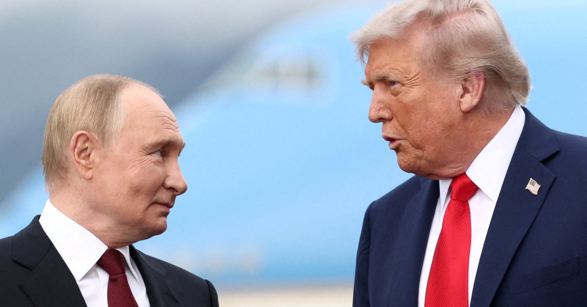 Trumpas pareiškė, kad Putinas kreipėsi į jį su prašymu dėl Ukrainos