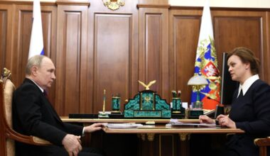 Į valdžią atėjo trečioji Putino šeimos karta: atskleidė, kokius postus užima