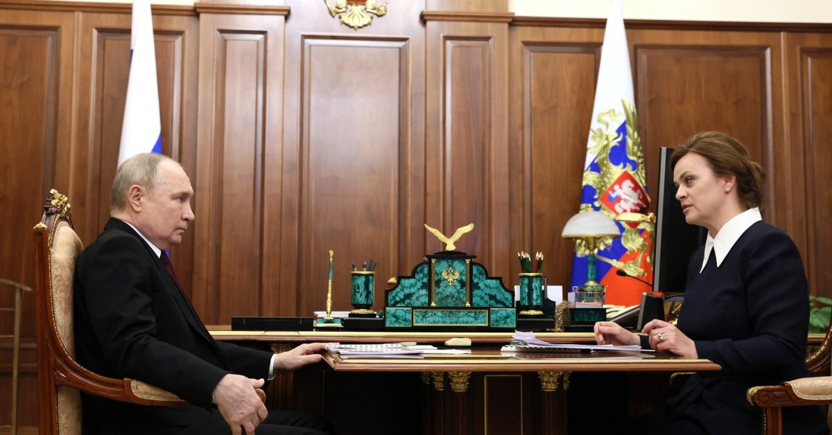 Į valdžią atėjo trečioji Putino šeimos karta: atskleidė, kokius postus užima