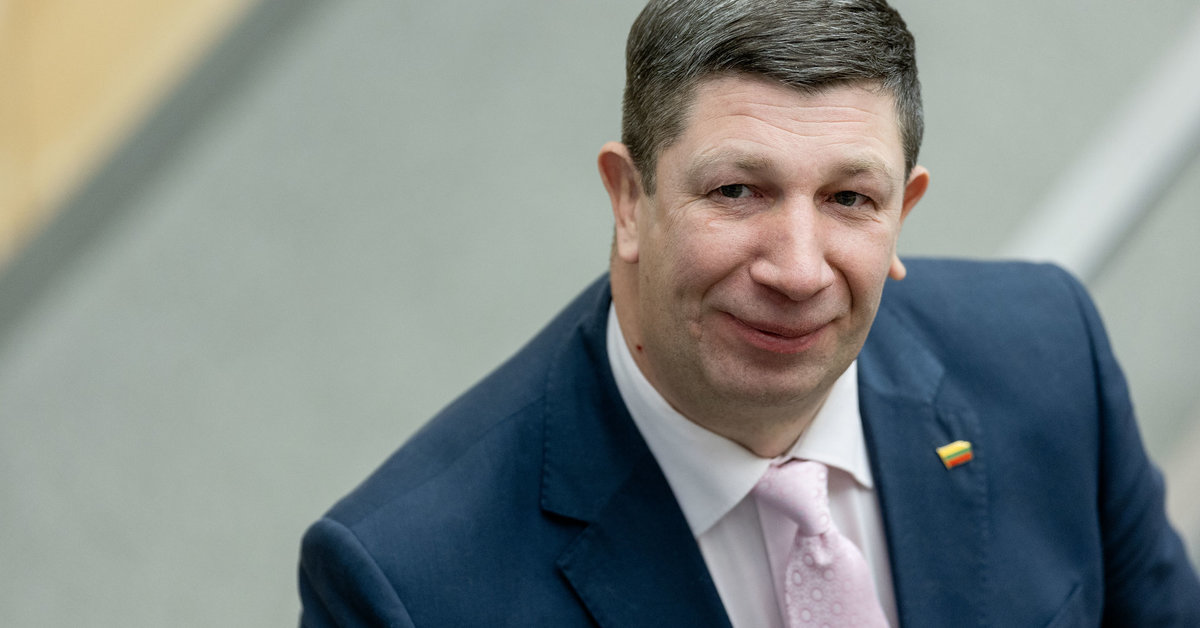 Generalinė prokurorė kreipėsi į Seimą dėl neliečiamybės panaikinimo Antanui Nedzinskui