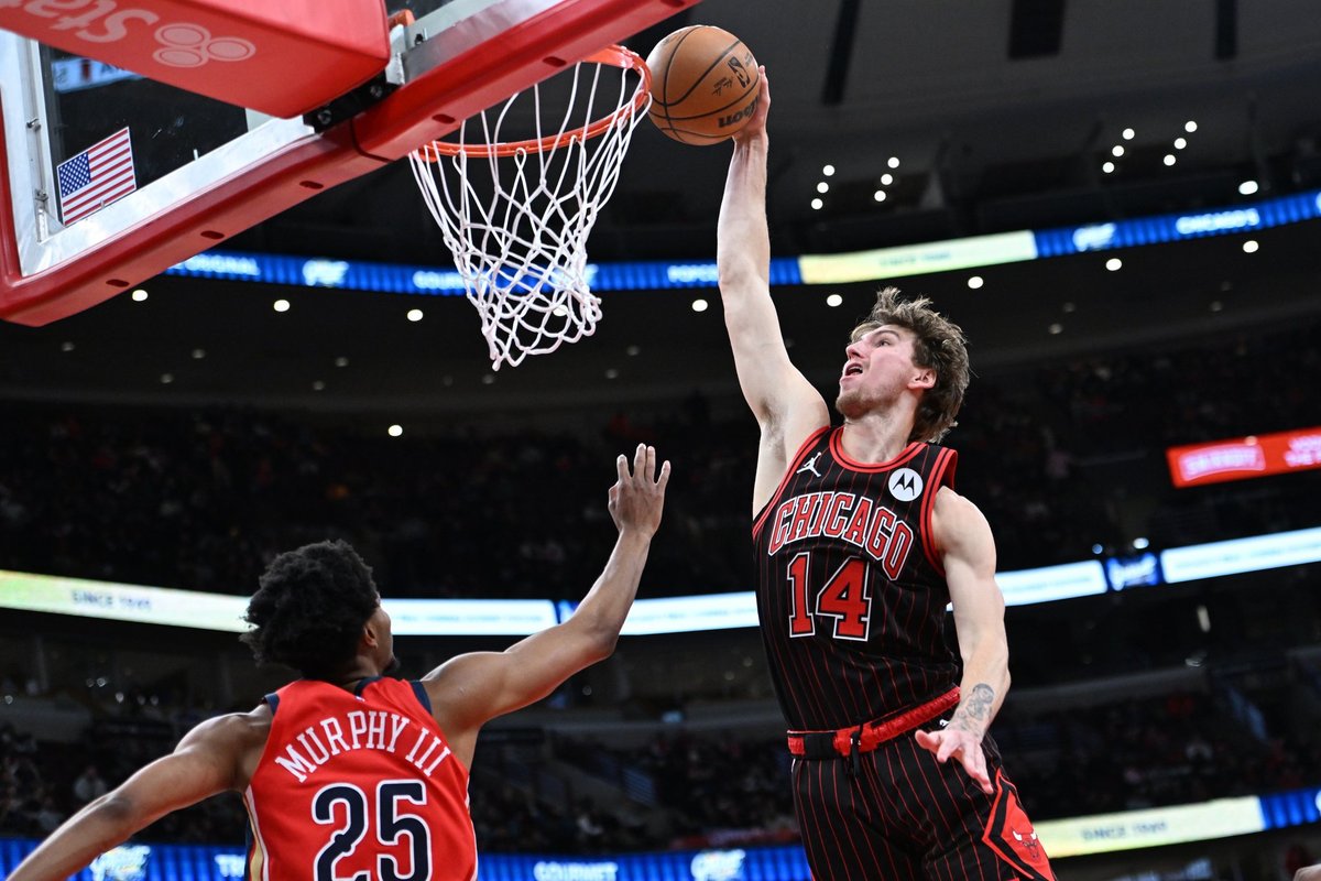 Buzelis atliko triuškinantį dėjimą, bet „Bulls“ vėl krito į duobę