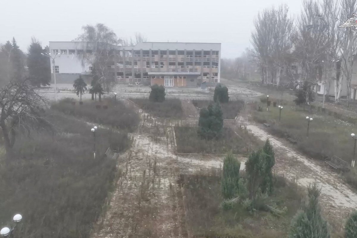 Karas Ukrainoje. Ukrainiečiai sustabdė rusų puolimą Pokrovsko centrinėje dalyje - Delfi