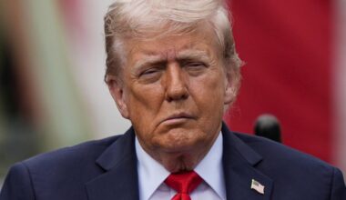 Dėl Trumpo sveikatos – vis daugiau klausimų: nerimą sukėlė 1 nauja detalė