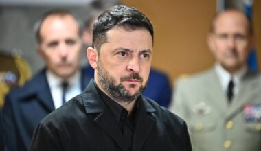 Politinis žemės drebėjimas: kas dabar laukia Zelenskio? - Delfi