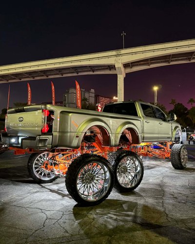 Didžiausia automobilių paroda pasaulyje – „SEMA Show“